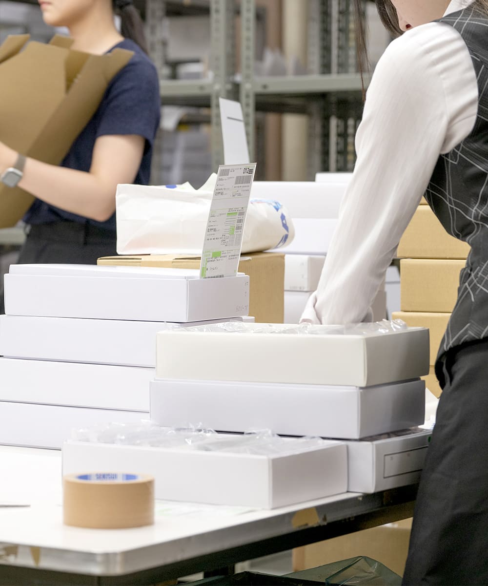 商品センター＆ カスタマーセンター